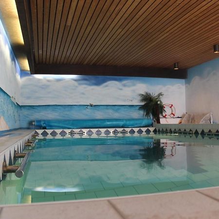 Ferienhaus Abbi mit Schwimmbad und Fitness für 8 Personen, Strand, Norddeich Hage Exterior foto